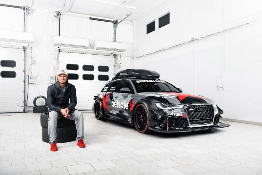  Audi RS6 DTM by Jon Olsson 2015 года  (фото 1 из 8)
